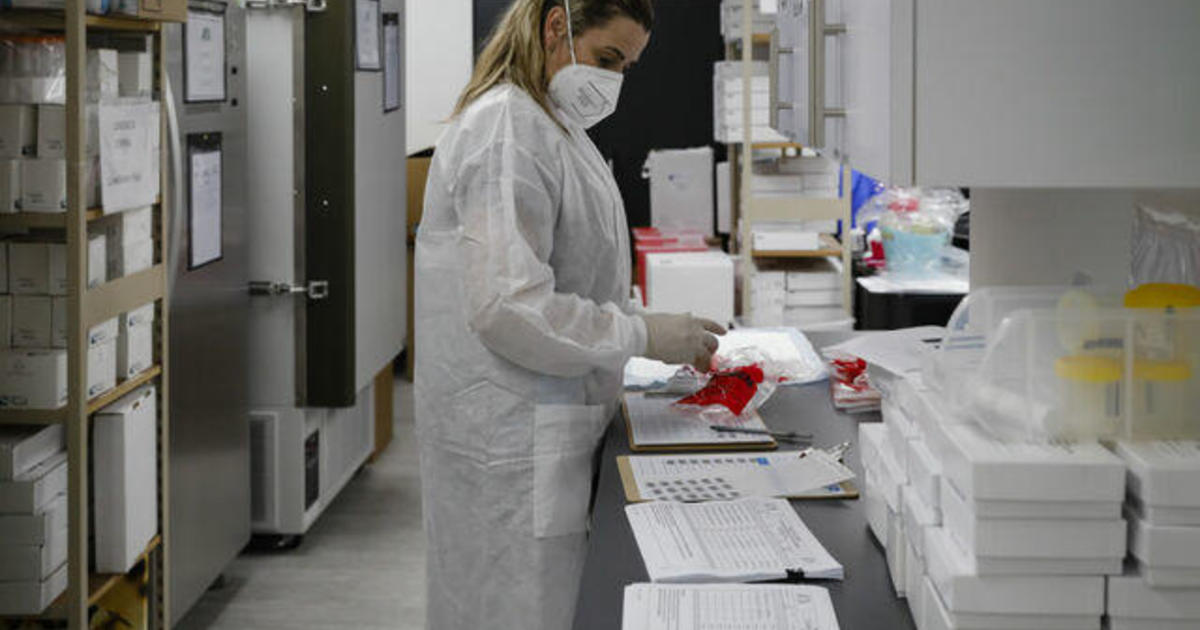 U.S. hospitals prepare for coronavirus vaccine
distribution 1