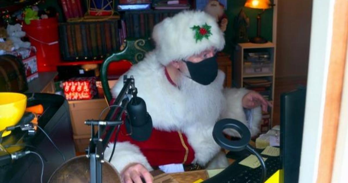 Santa adjusts to new normal amid coronavirus
pandemic 1
