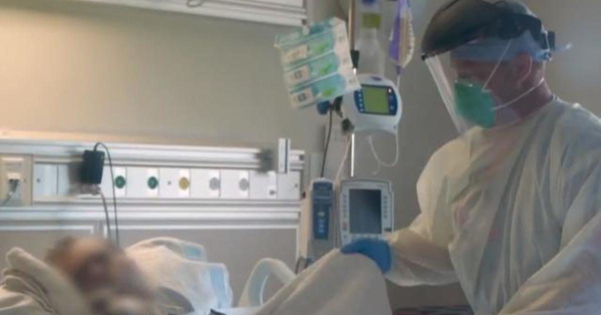 U.S. sees more than 3,300 coronavirus deaths in one day as
hospitals struggle 1