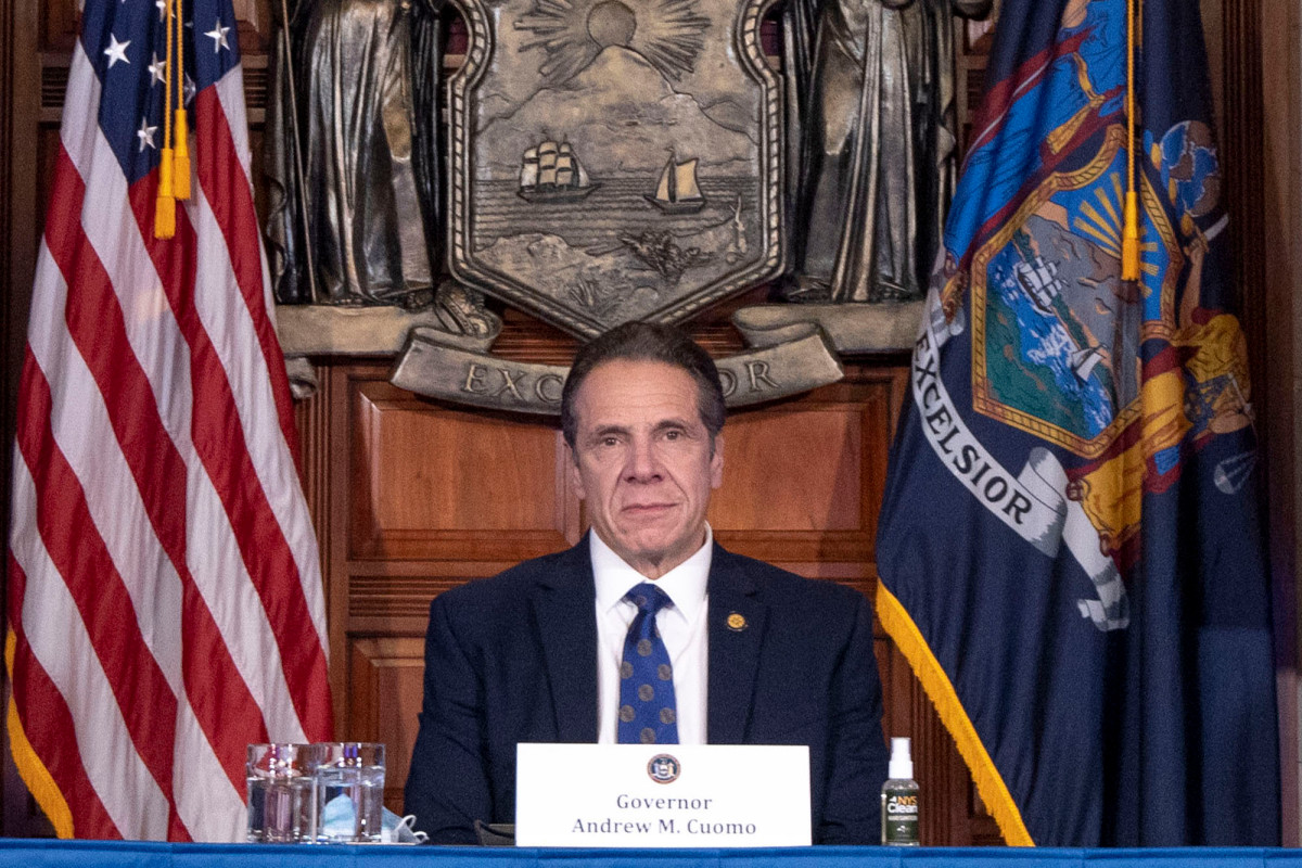 Gov. Cuomo: UK’s COVID-19 mutation ‘is on a plane to JFK’
without testing 1