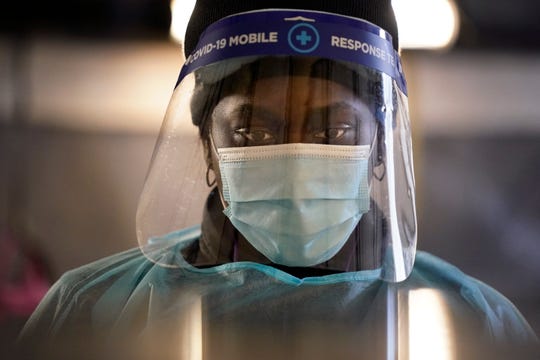 Coronavirus updates: With 15M cases and nearly 290K deaths,
US awaits first vaccine authorization; Los Angeles restaurants win
court battle 1