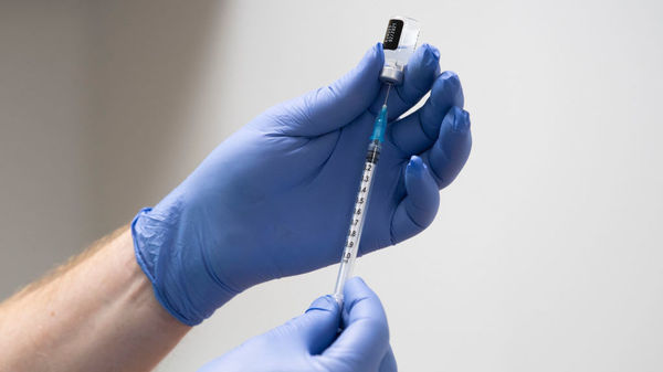CDC Advisers Agree With FDA: COVID-19 Vaccine Is OK For
Public Use 1