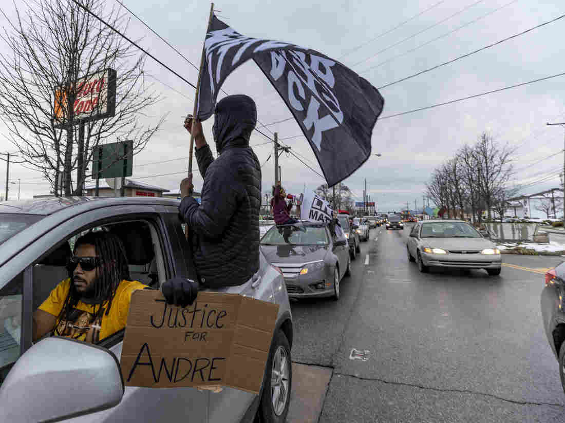 Columbus, Ohio, Officer Who Shot And Killed Andre Hill Is
Fired 1