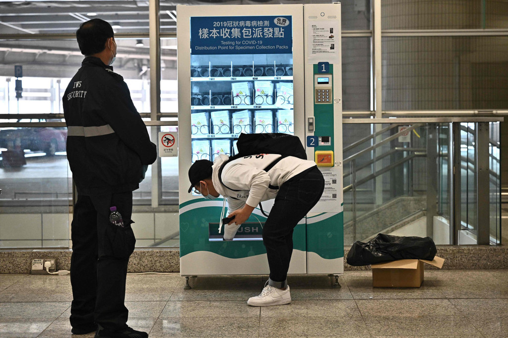 Free COVID-19 test kits provided in vending machines at Hong
Kong subway stations 1
