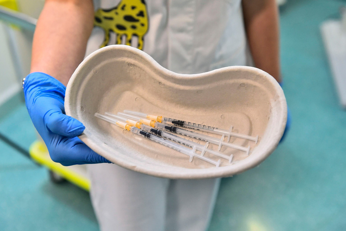 Disney worker brags she got COVID-19 vaccine thanks to
‘big-deal’ in-law 1