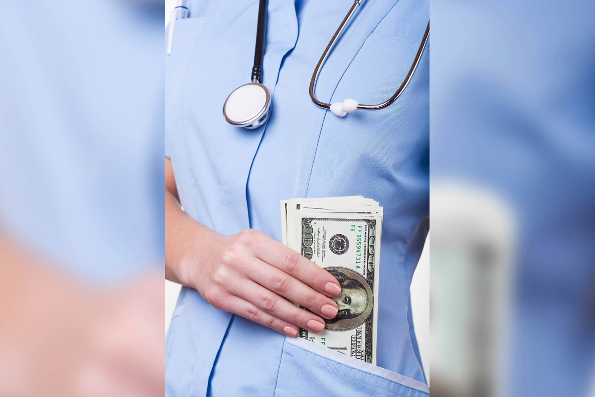 Temp travel nurses are making $11K a week to give COVID-19
vaccines 1