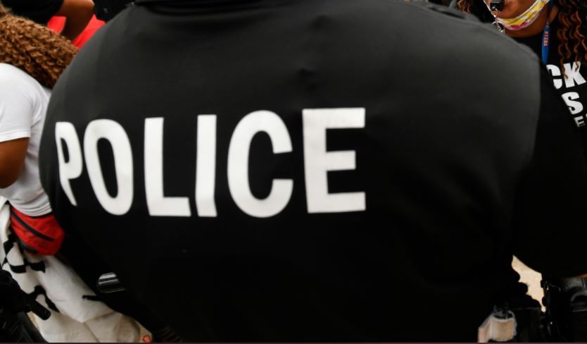 For first time, lying Colorado police officers lose
certification under new law 1