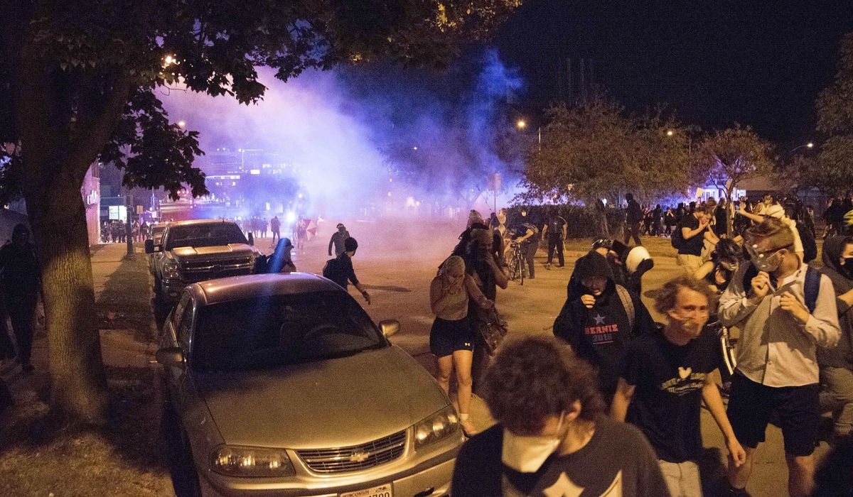 Research: Aggressive policing escalates violence at
protests 1