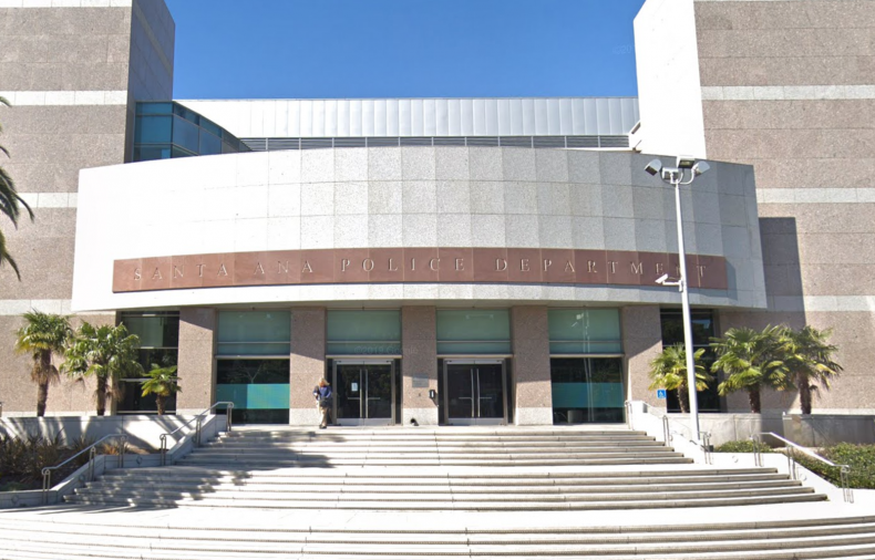 California Police Officer Admits Accepting $128,000 in
Bribes 1