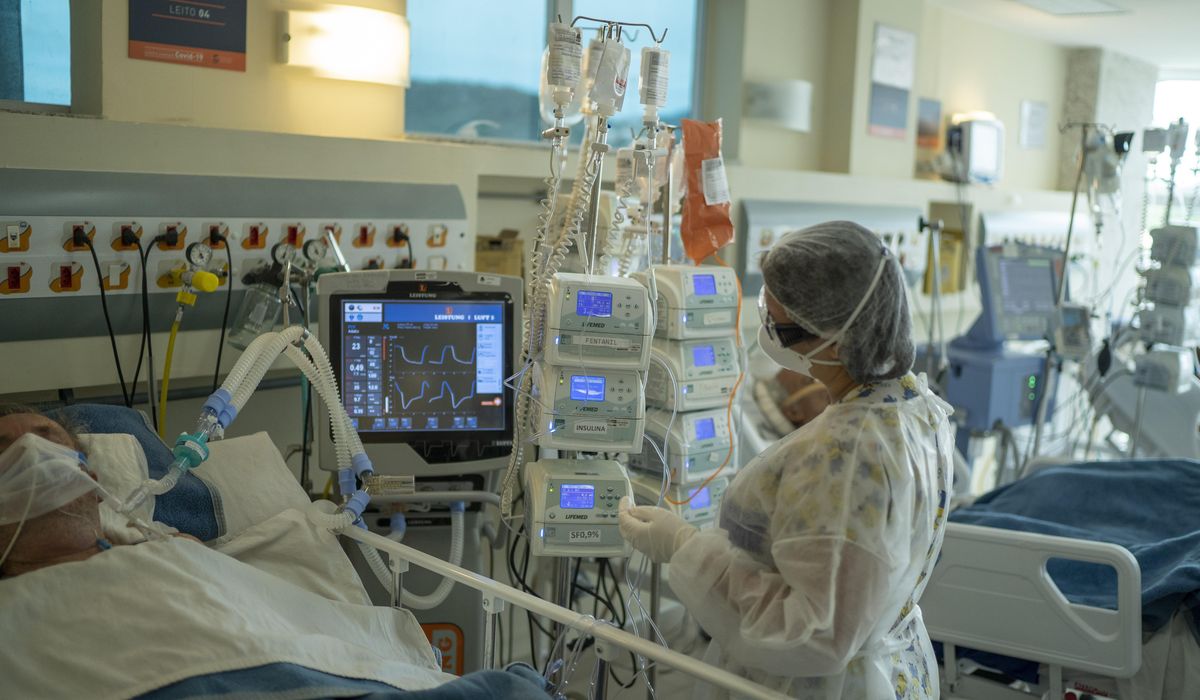 At one Brazil hospital, the ICU is full of COVID-19
patients 1