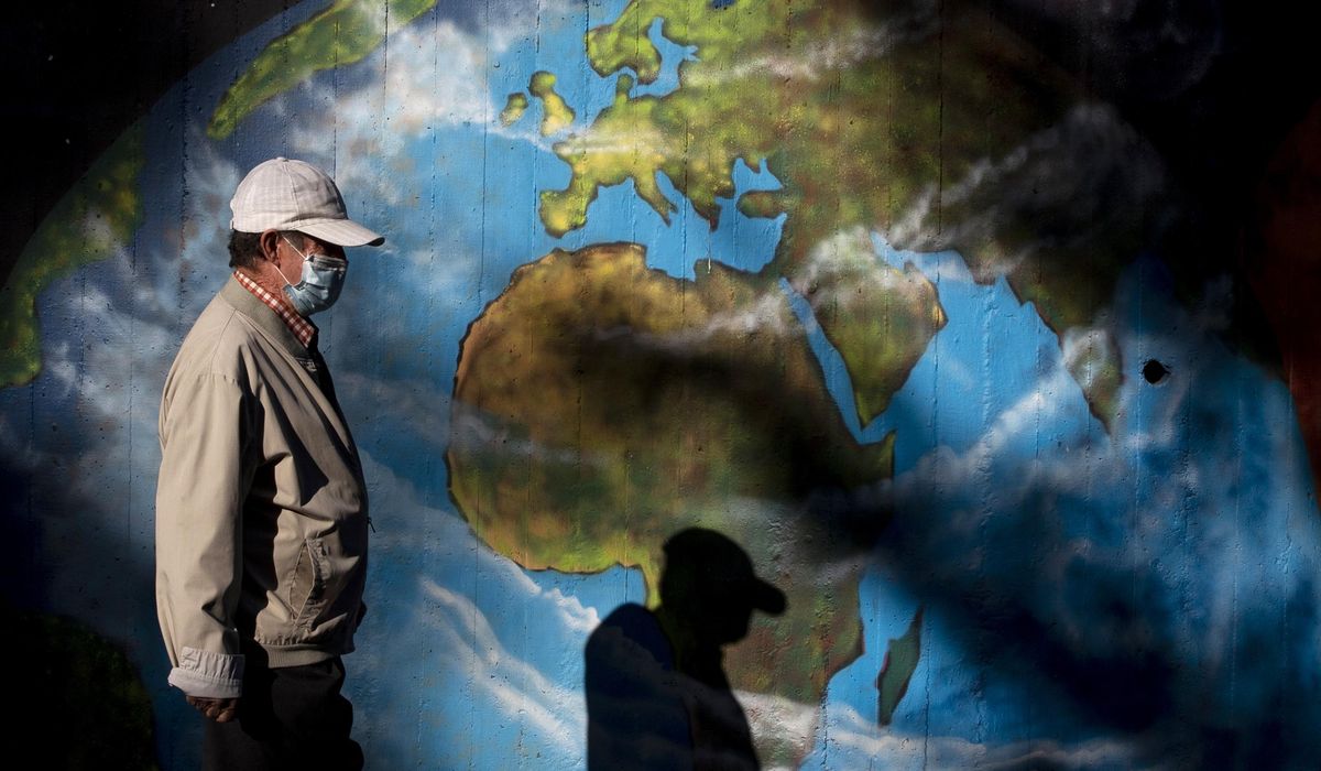 A pandemic atlas: How COVID-19 took over the world in
2020 1