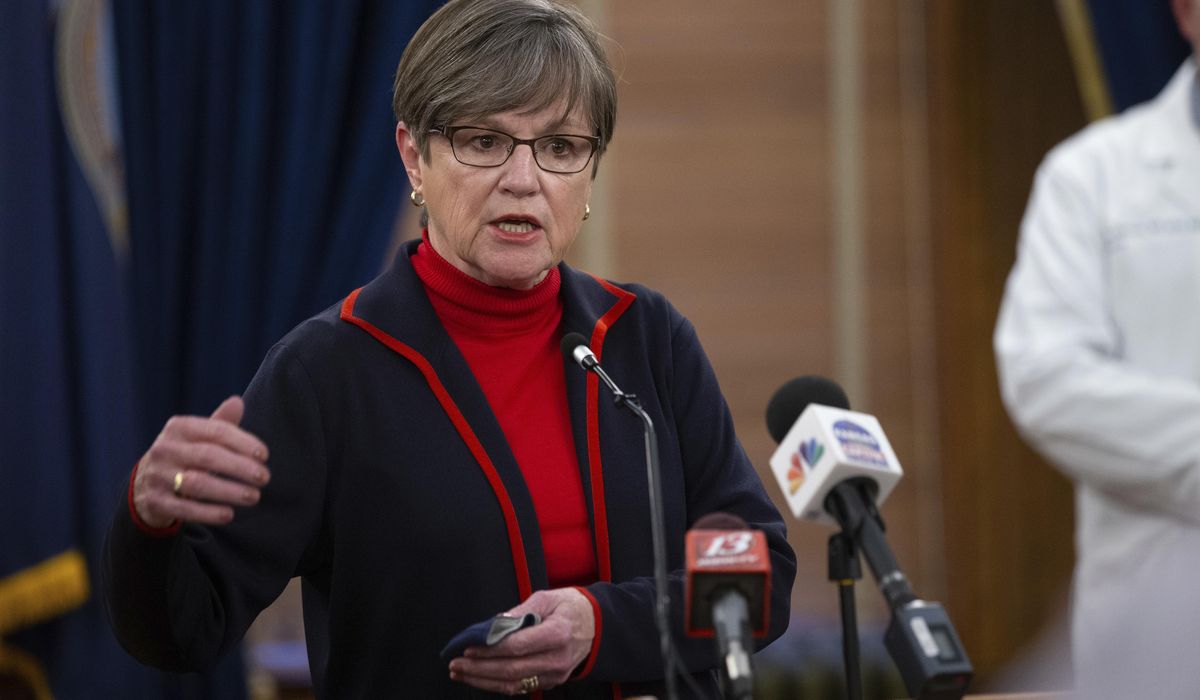 Kansas governor to receive COVID-19 vaccine shot
Wednesday 1