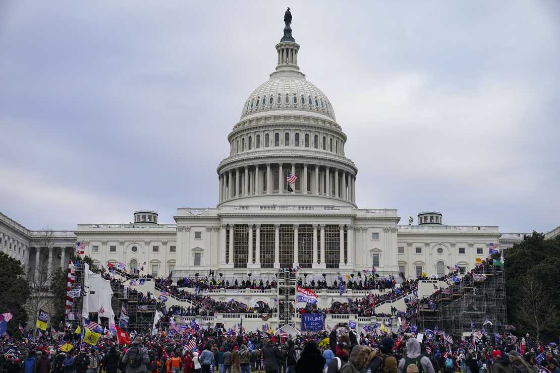 CHILLING: Public School Teacher Pays a Steep Price for
Attending the D.C. Trump Protest 1