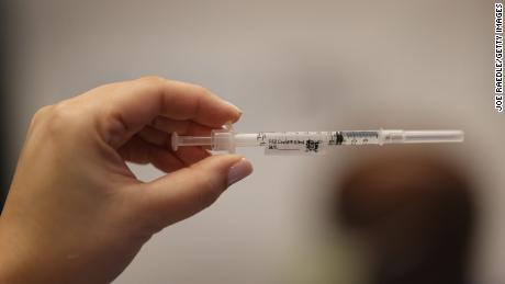 Severe allergic reactions to Moderna's Covid-19 vaccine are
rare, CDC says 1