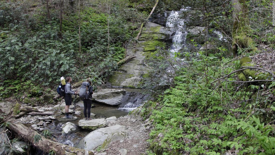 Appalachian Trail Conservancy asks hikers to delay long
trips due to Covid-19 1