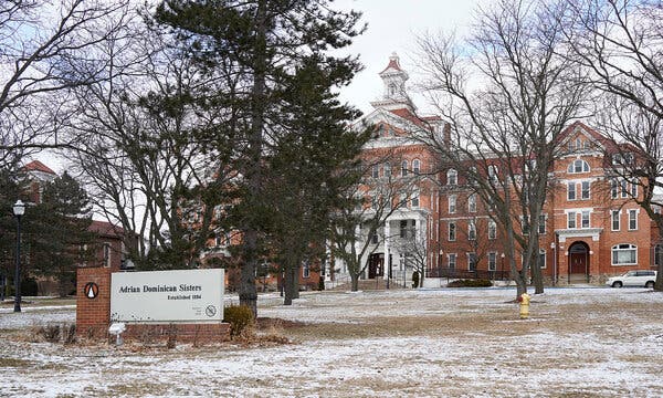 ‘It’s Numbing’: Nine Retired Nuns in Michigan Die of
Covid-19 1