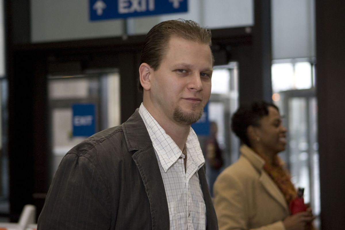 Chicago police officer tied to disgraced unit faces firing
16 years after scandal broke 1