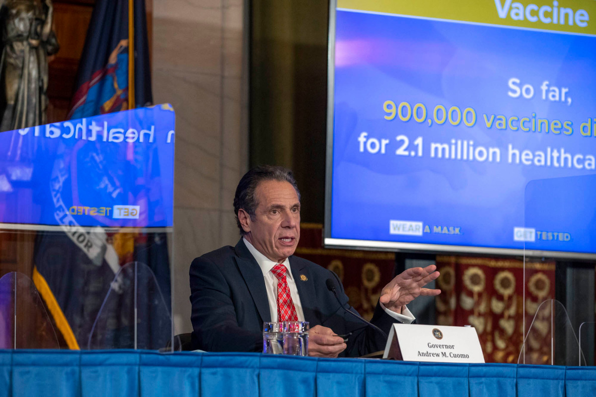 Why New York’s COVID-19 vaccine rollout stalled and how to
fix it 1