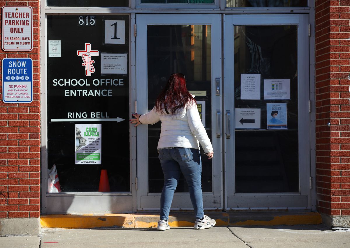 Archdiocese of Chicago says lower enrollment, higher debt
demand mergers of 12 parishes, closures, mergers of schools, with
decision on 29 parishes this weekend 1 Archdiocese of Chicago says lower enrollment, higher debt
demand mergers of 12 parishes, closures, mergers of schools, with
decision on 29 parishes this weekend 1
