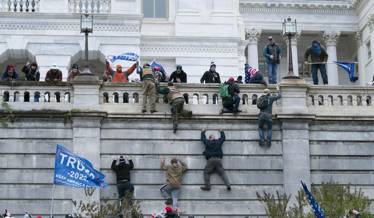Kenneth Grayson, Capitol riot suspect: 'If Trump tells us to
storm ... ima do that then!' 1