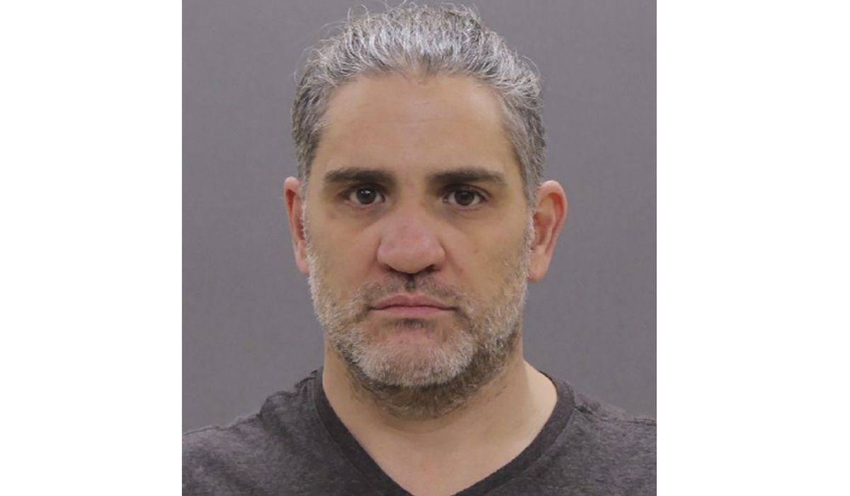 Dominic Pezzola considers guilty plea in Capitol
Riot 1