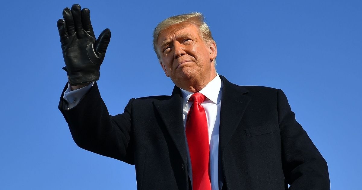 Lib Activist Claims ‘We Toppled a Dictator’ by Voting Trump
Out of Office 1