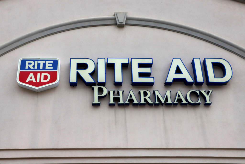 Rite Aid offering free COVID-19 swab tests to kids as young
as 4 1