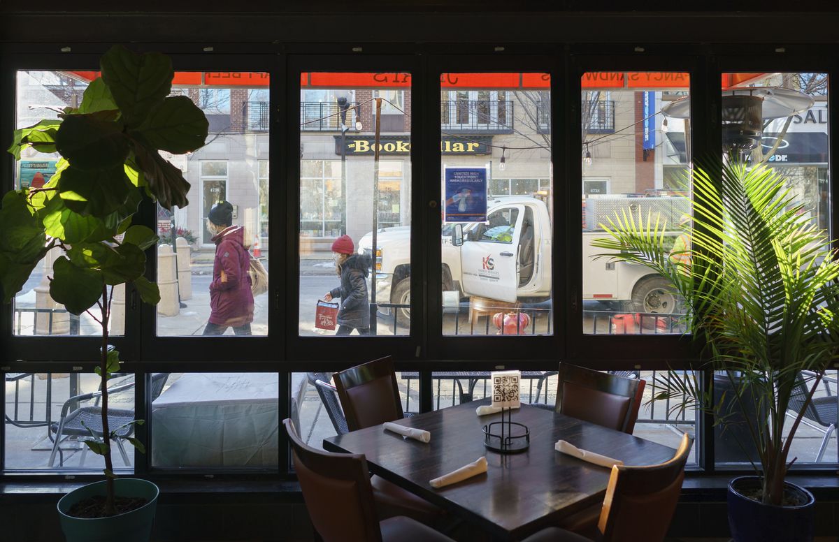 Chicago area restaurants ready to reopen for indoor service
again, some with tempered expectations, while others will stay
closed 1 Chicago area restaurants ready to reopen for indoor service
again, some with tempered expectations, while others will stay
closed 1