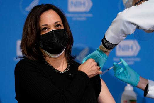 Harris receives second dose of COVID-19 vaccine, reflects on
‘full circle’ moment 1
