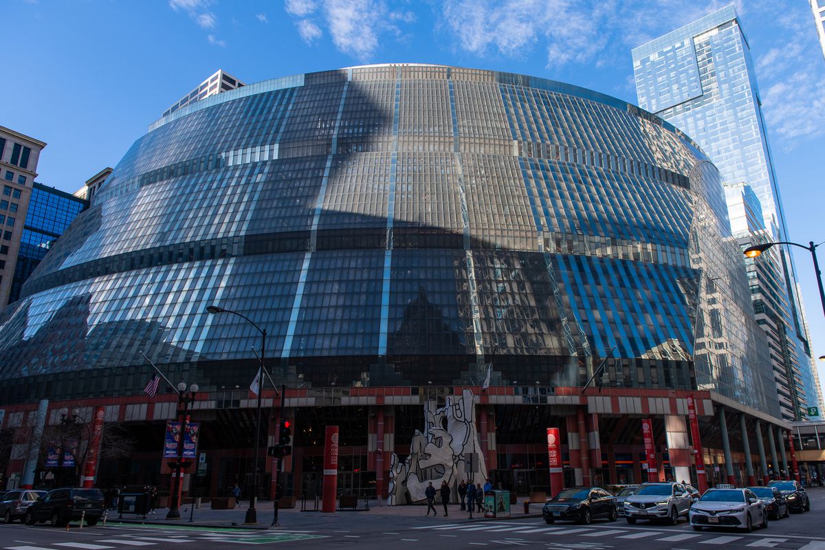 State buys West Loop office building for $73.25
million 1