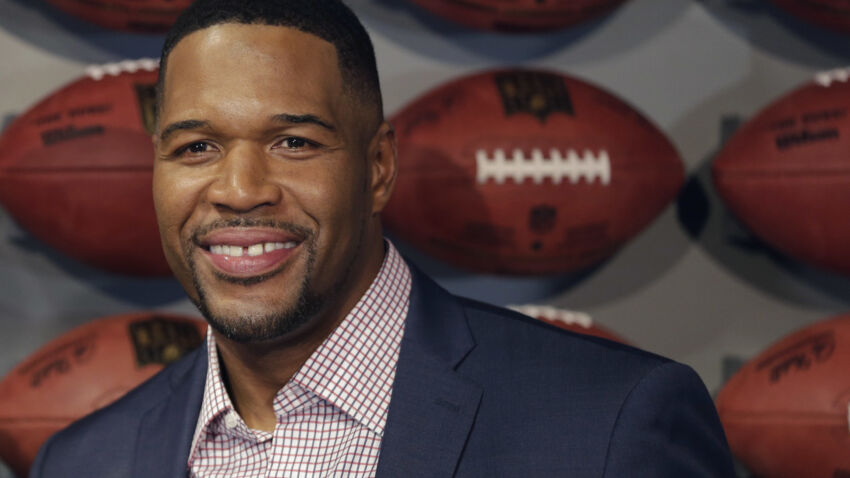 AP sources: Michael Strahan tests positive for
COVID-19 1