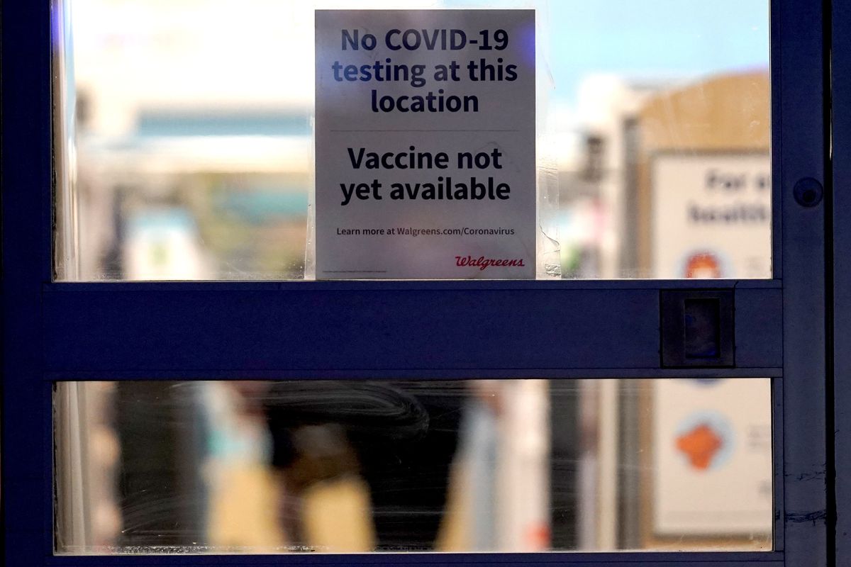 Coronavirus live blog, Jan. 19, 2021: COVID-19 vaccination
for most Chicago adults could begin by May 31 1