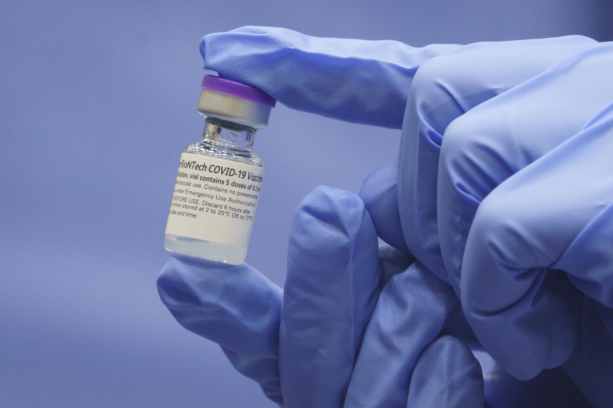 Coronavirus in Illinois updates: Here’s what’s happening
Friday with COVID-19 in the Chicago area 1