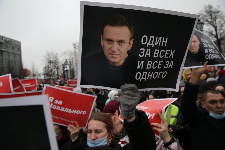 Kremlin Steps up Propaganda Effort as Russia Braces for More
Wild Navalny Protests 1