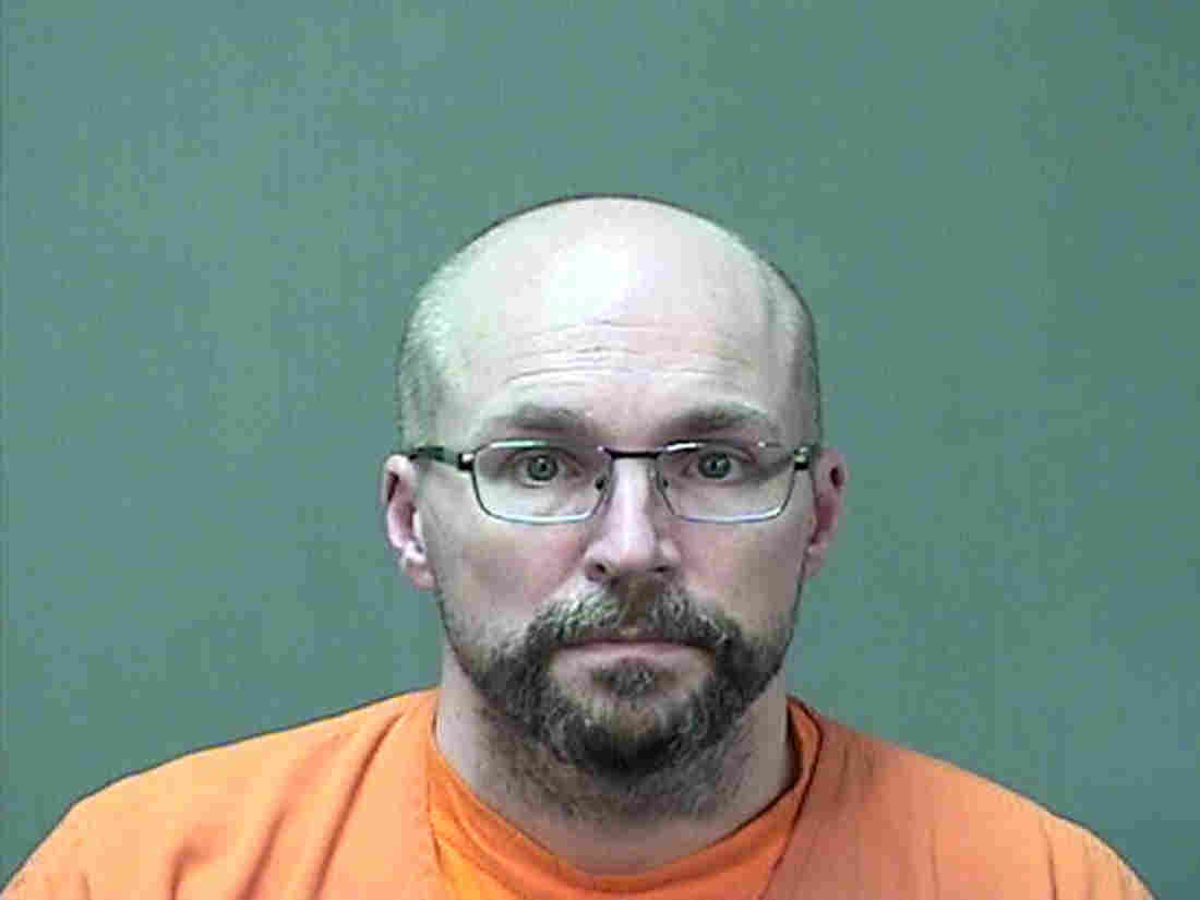 Pharmacist Accused Of Tampering With COVID-19 Vaccine Doses
Charged With Misdemeanor 1