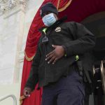 Officer Who Confronted Capitol Mob Is Escorting Kamala
Harris To Inaugural Ceremony 9