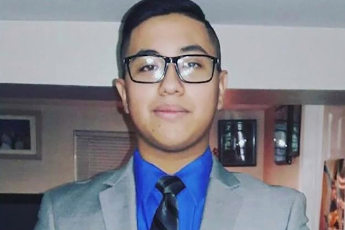 Chicago teen with no underlying conditions dies from
COVID-19 1