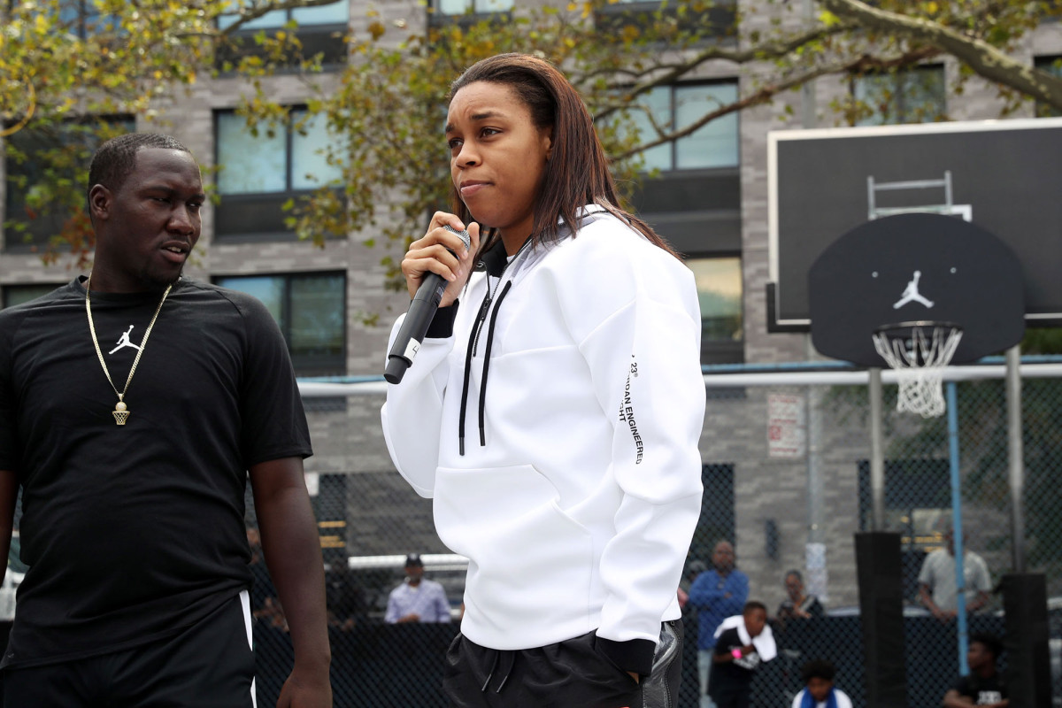 COVID-19 has put Liberty star Asia Durr’s career in
jeopardy 1
