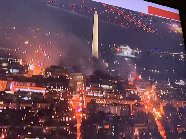 Remembering the Black Lives Matter Siege on the White House
on May 31, 2020, When More Than 60 Secret Service Agents Were
Injured Protecting Trump from George Floyd Insurrectionists 1