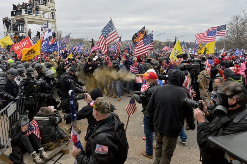 Capitol Police Union Reveals Cops Suffered 'Brain Injuries,'
Loss of Eye After Pro-Trump Riot 1