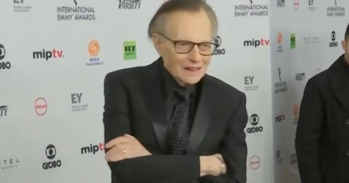 Larry King hospitalized with COVID-19 1