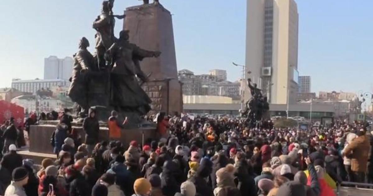 Protests erupt in Russia after arrest of opposition leader
Alexey Navalny 1