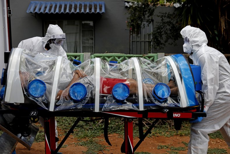 Dr. Anthony Fauci Applauds Moderna's Program to Create
COVID-19 Booster for South African Variant 1