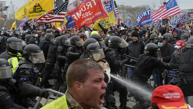 What we know about the "unprecedented" Capitol riot
arrests 1