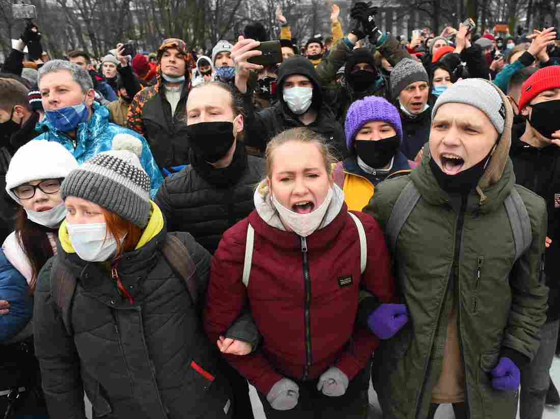Social Media Fueled Russian Protests Despite Government
Attempts To Censor 1