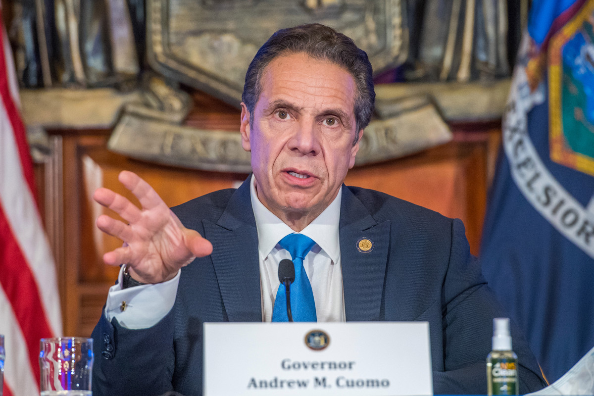 Gov. Cuomo says he won’t get COVID-19 vaccine until everyone
his age can 1