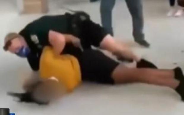 Video shows resource officer slamming high school student to
ground 1 Video shows resource officer slamming high school student to
ground 1