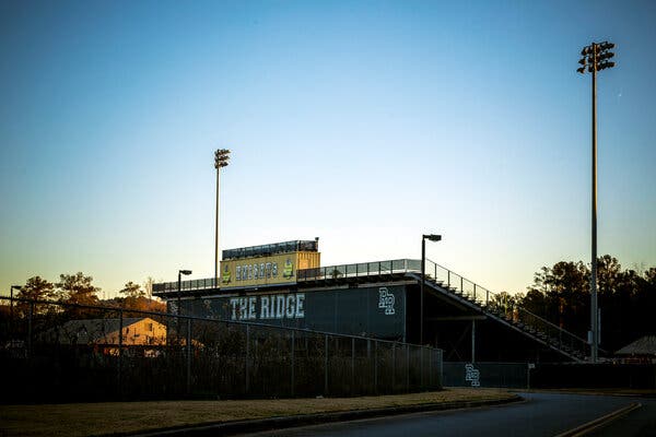 A School District Vowed to Stay Open, Until Its Staffing Ran
Out 1