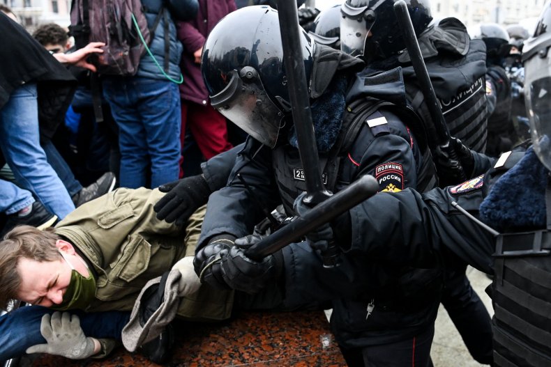Alexei Navalny Inspires Big Anti-Putin Protests, but No
Russian Spring—Yet 1
