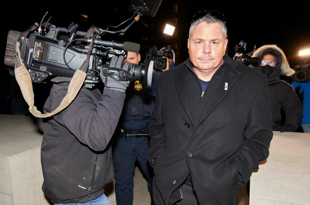 Retired FDNY firefighter arrested for role in Capitol
riot 1